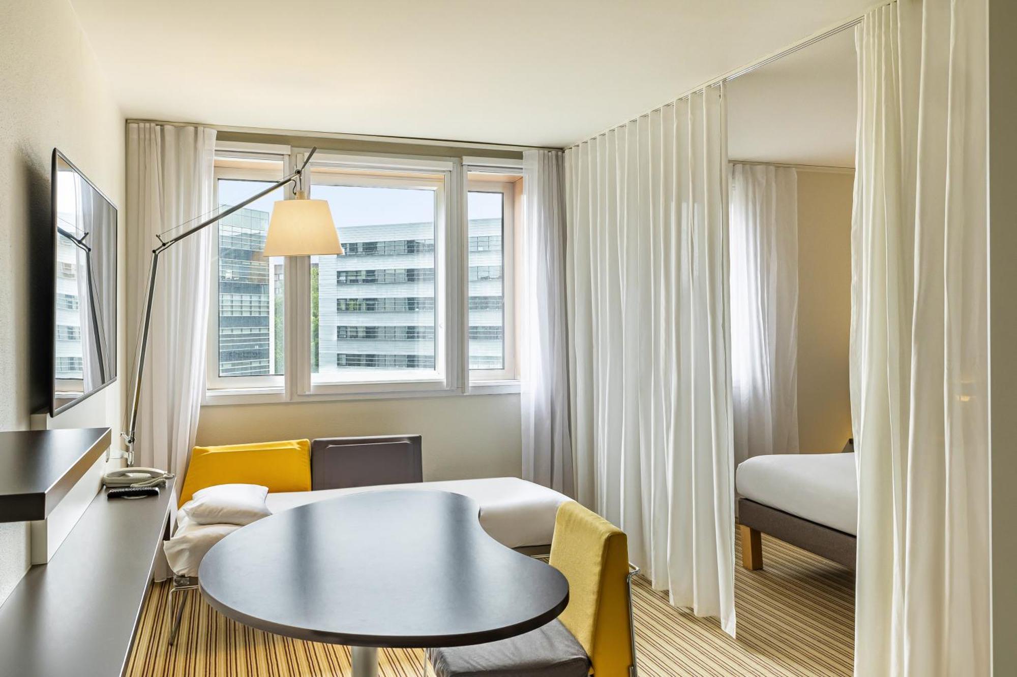 Novotel Suites Lille Europe Ngoại thất bức ảnh